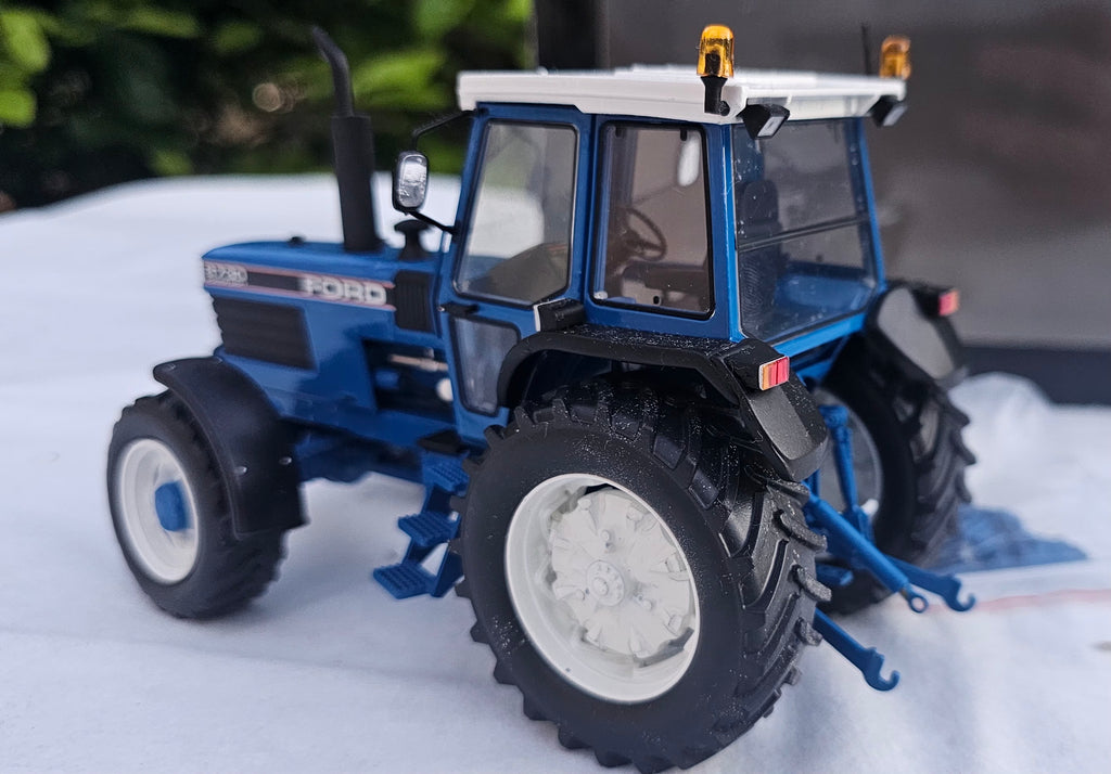 Marge Models Ford 8730 Power Shift Tractor Gen 2 1203
