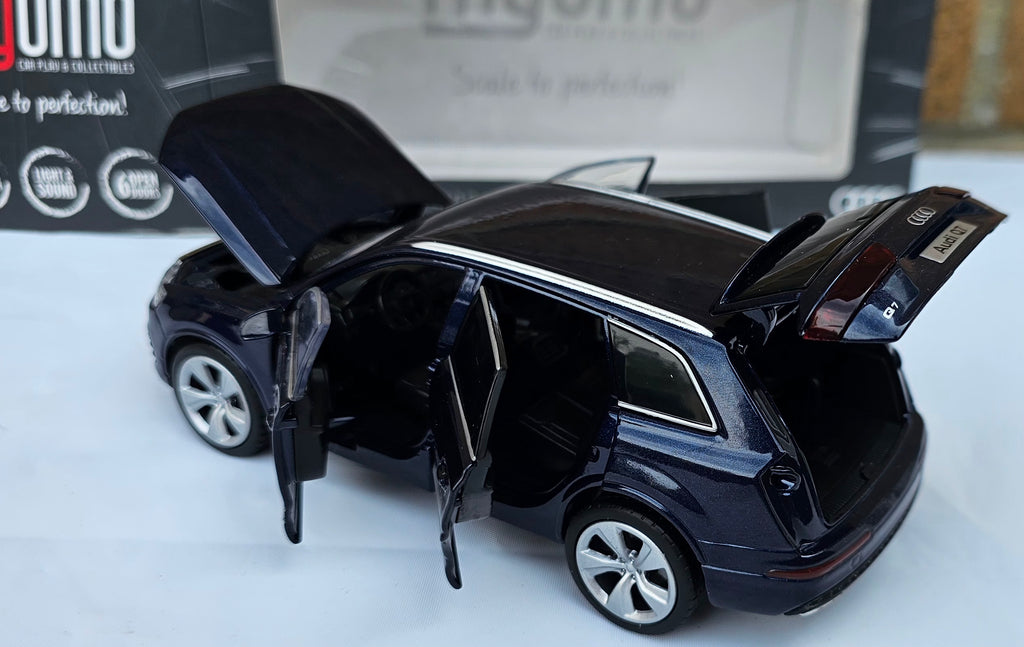 Tayumo 1/32 Audi Q7