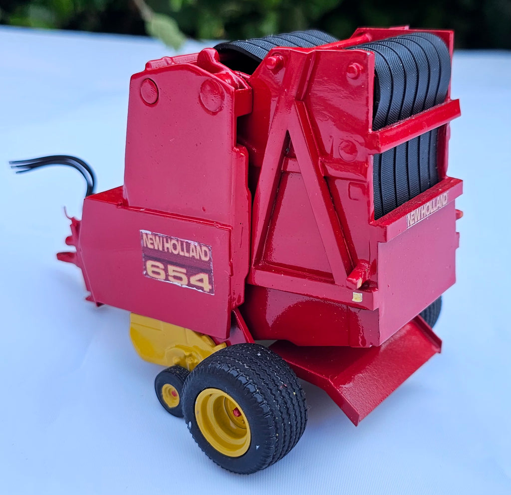 New Holland 654 Round Baler Conversion