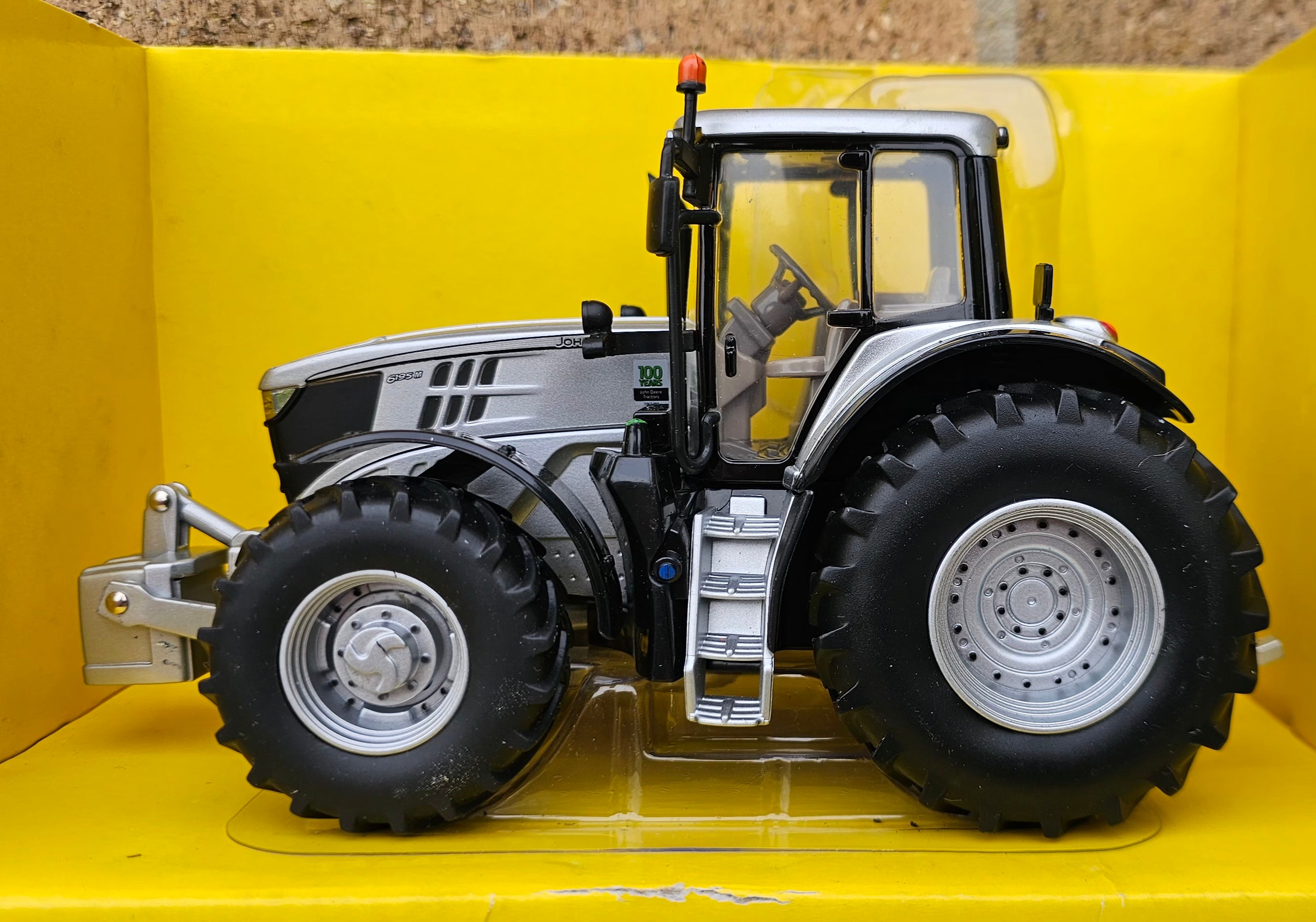 Britains John Deere 6195M Silver Limited Edition 43224