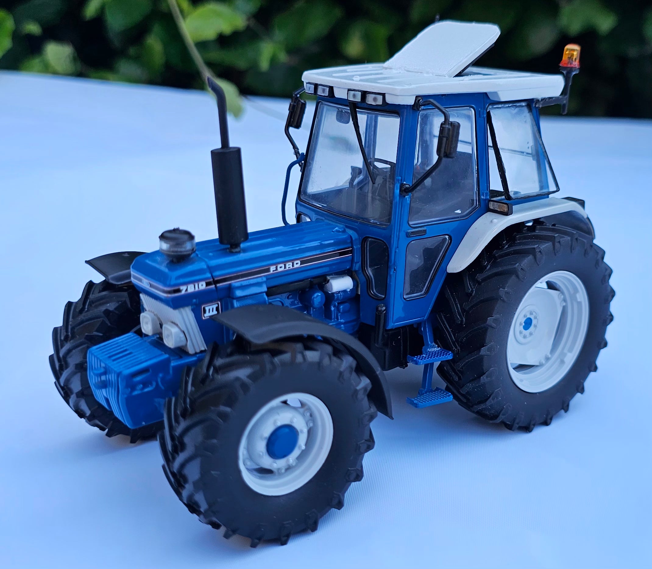 Universal Hobbies Ford 7810 Tractor Conversion