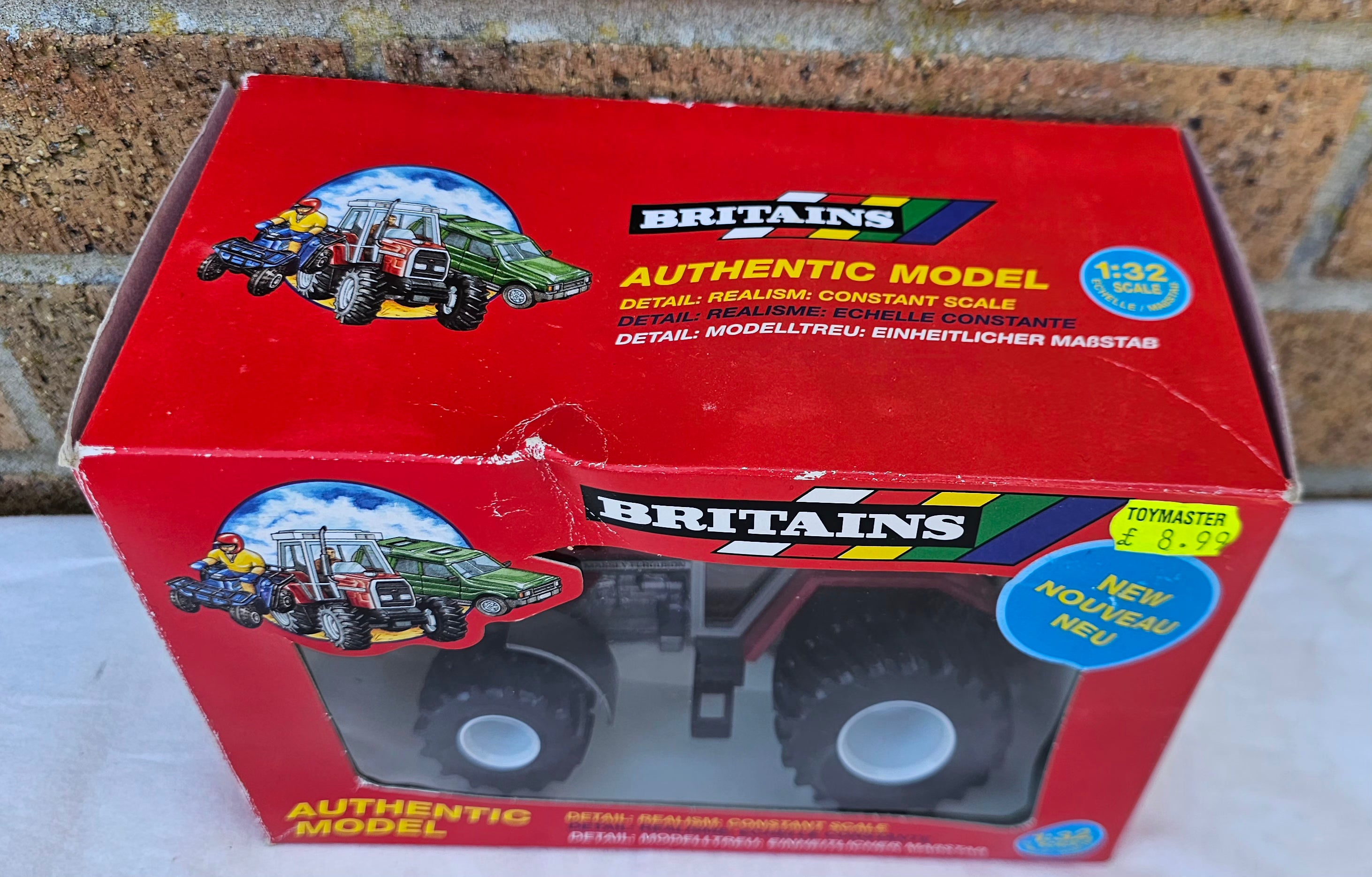 Britains Massey Ferguson 3680 With Floatation Tyres 9441 Factory Error
