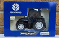 Britains New Holland 6635 Tractor Dealer Box 9487
