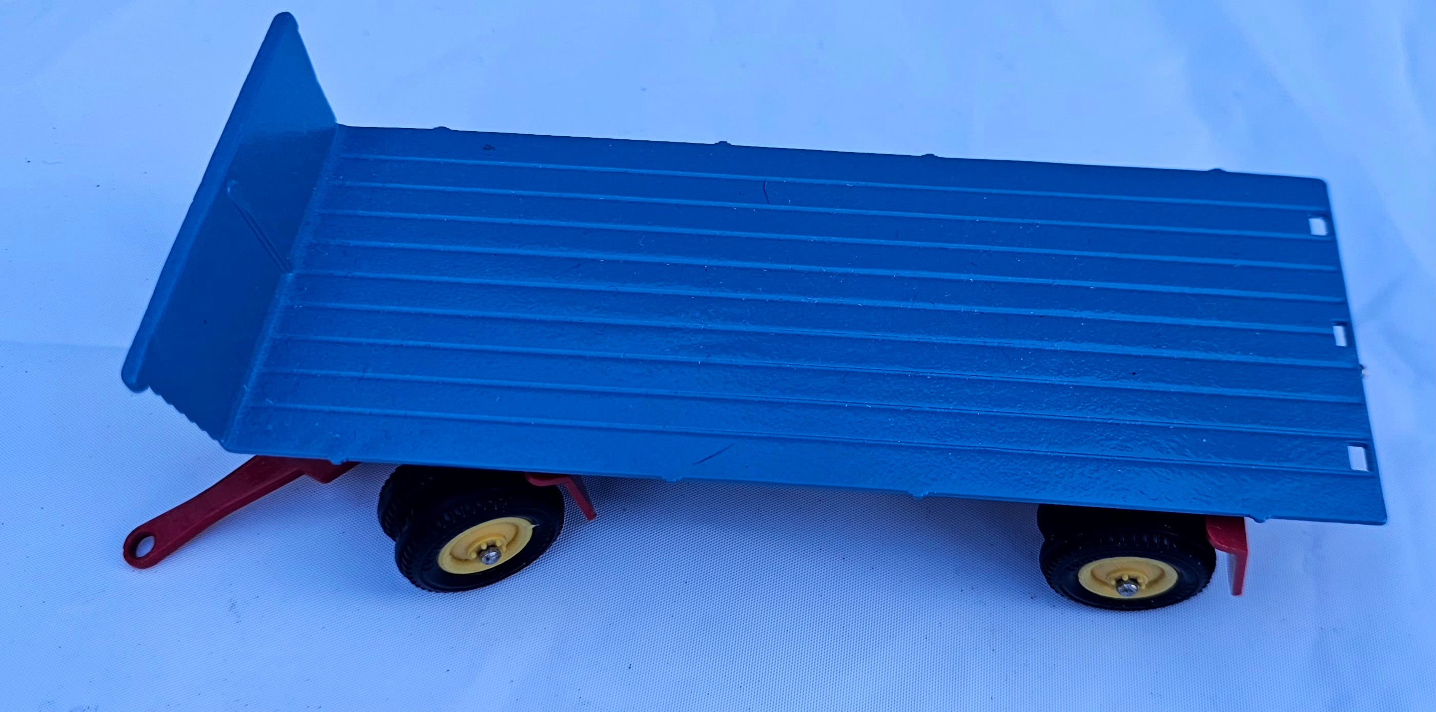 Britains 8 Wheel Trailer Conversion