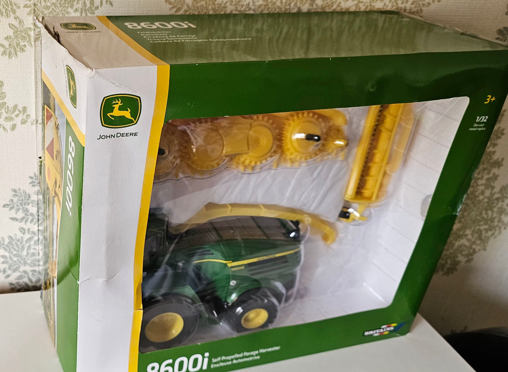 Britains John Deere 8600i Forage Harvester 43198