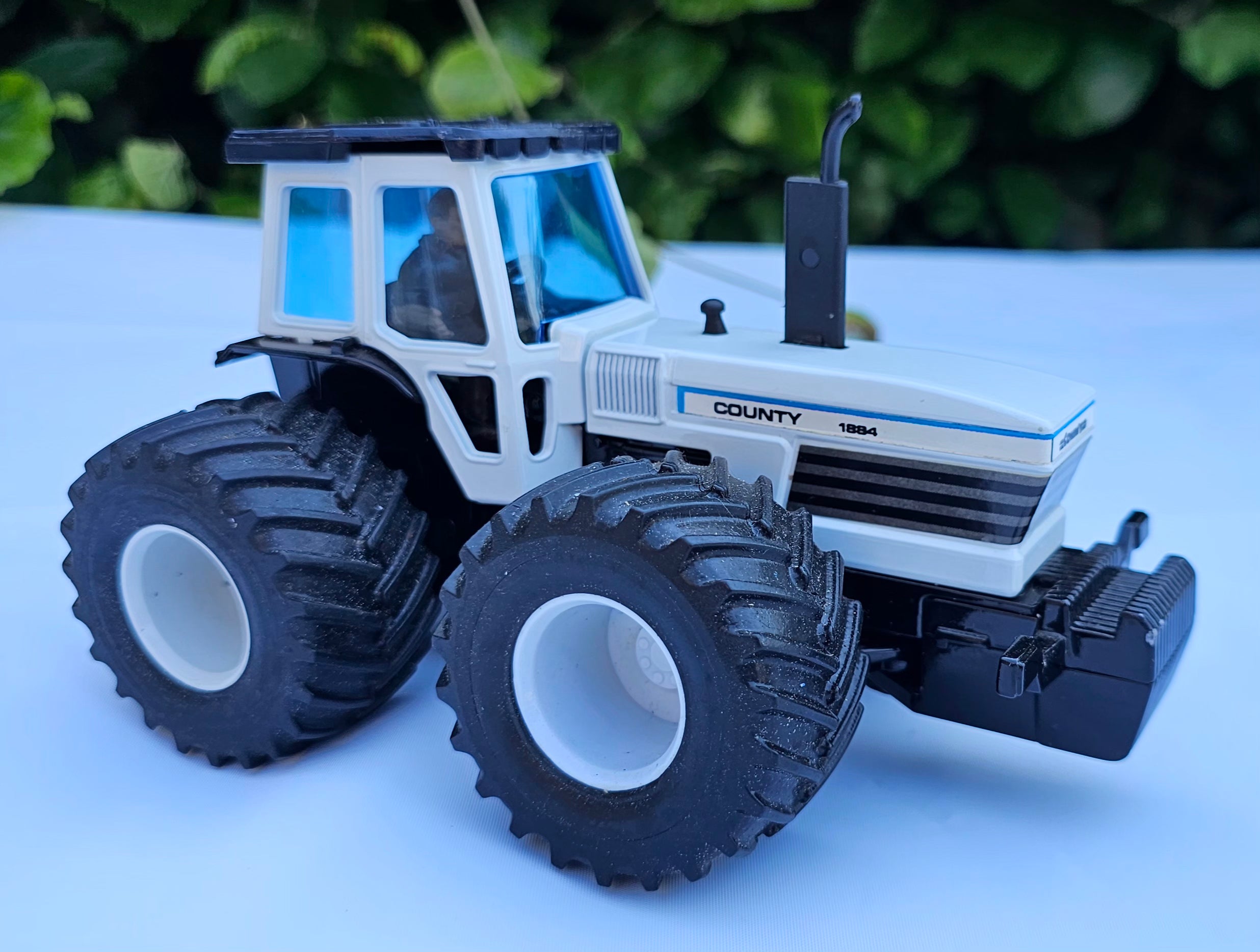 Britains County 1884 Tractor On Floatation Wheels Conversion