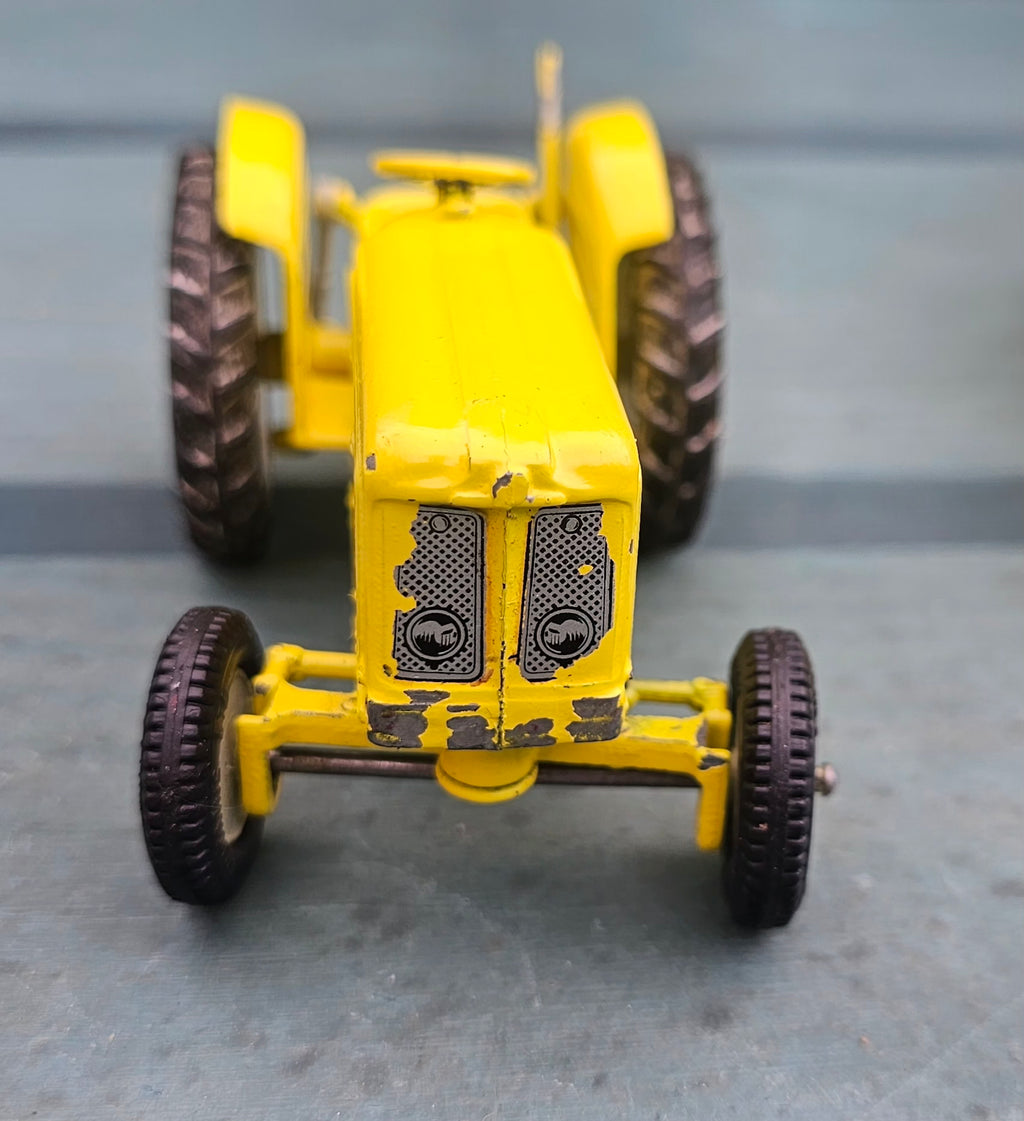 Britains Fordson Major Industrial Yellow With Shawnee Poole Dump Trailer 9630
