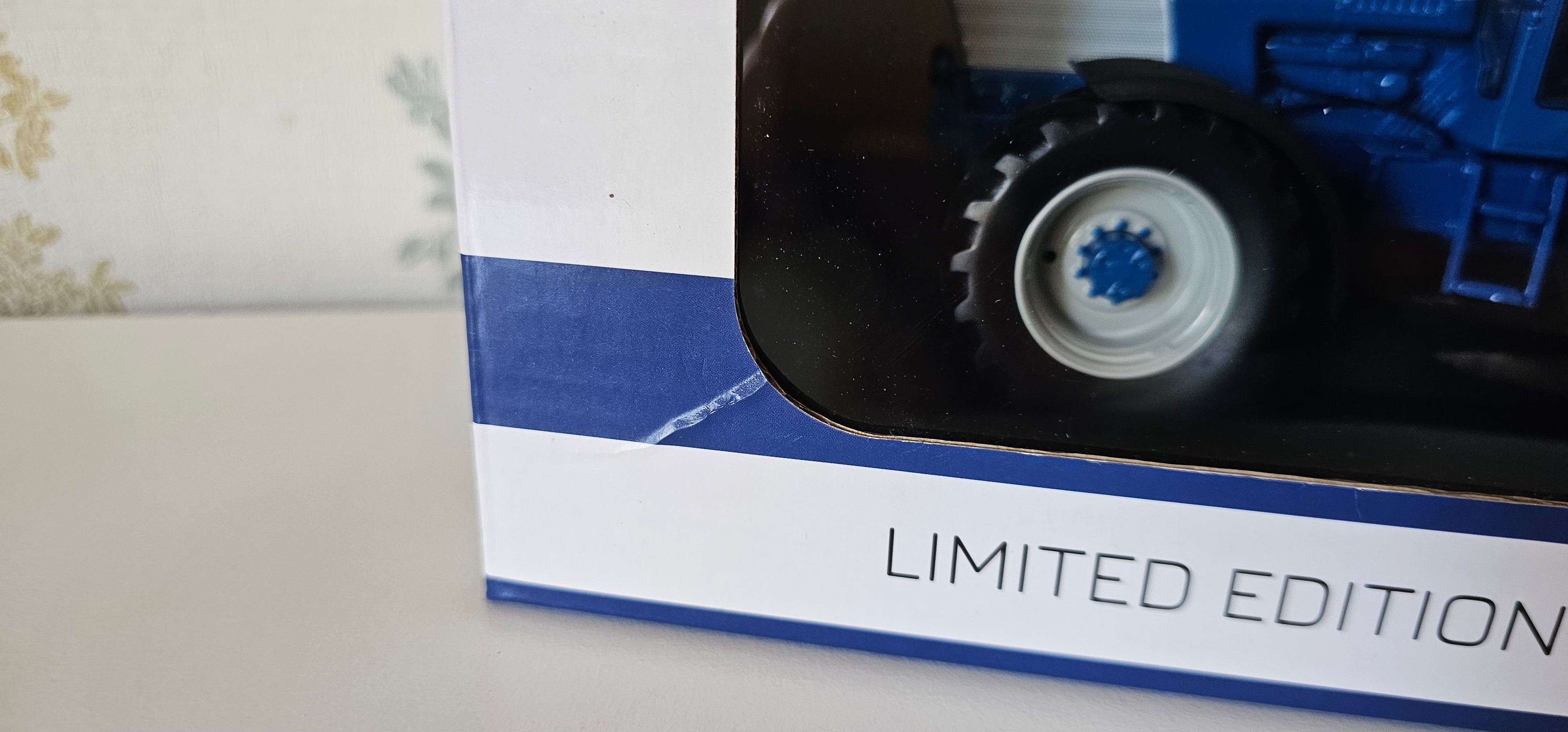 Universal Hobbies Ford TW35 Tractor With Floatation Wheels UH6431