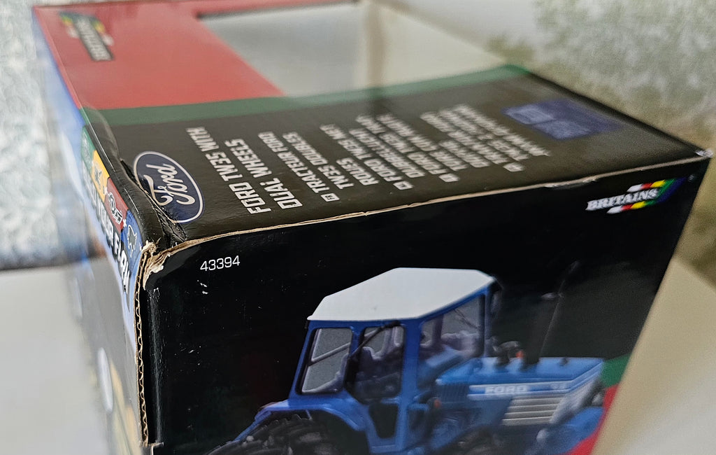 Britains Ford Tw35 Tractor Dual Wheels 43394