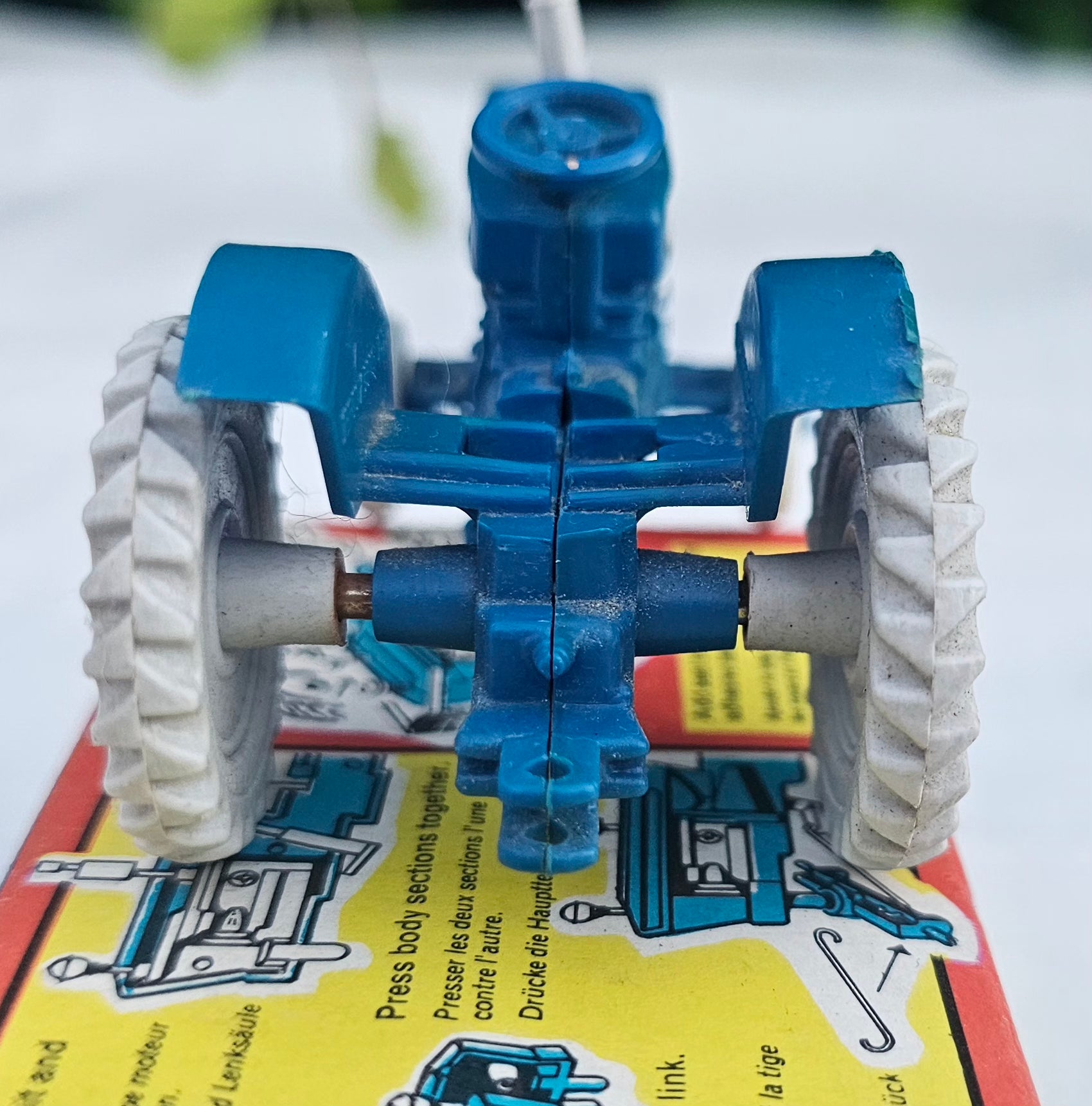 Britains Ford 5000 Tractor Mini Set Kit