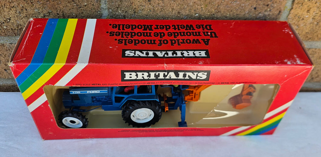 Britains Ford 7710 Tractor And Rear Digger 9598