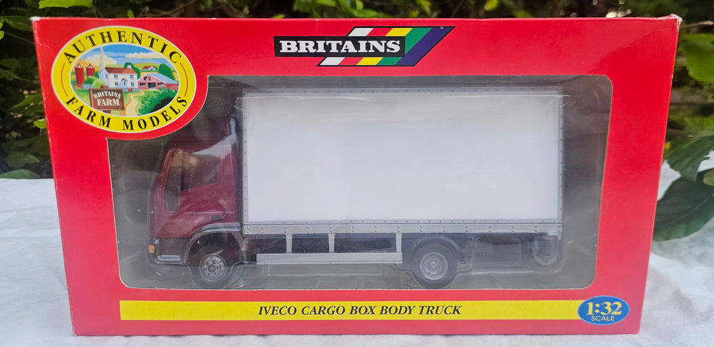 Britains Iveco Cargo Box Body Truck Lorry 00046