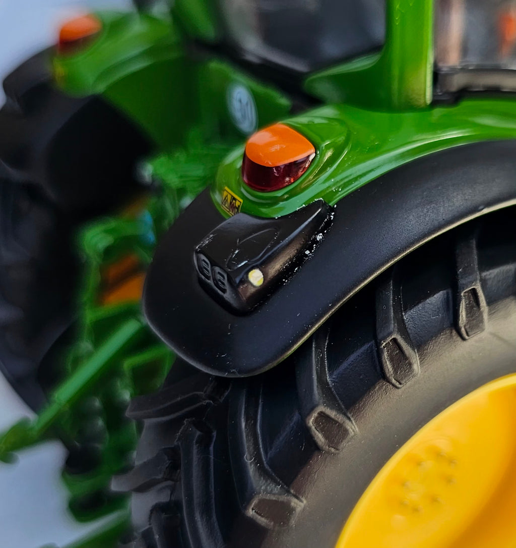 Wiking John Deere 6930 Tractor