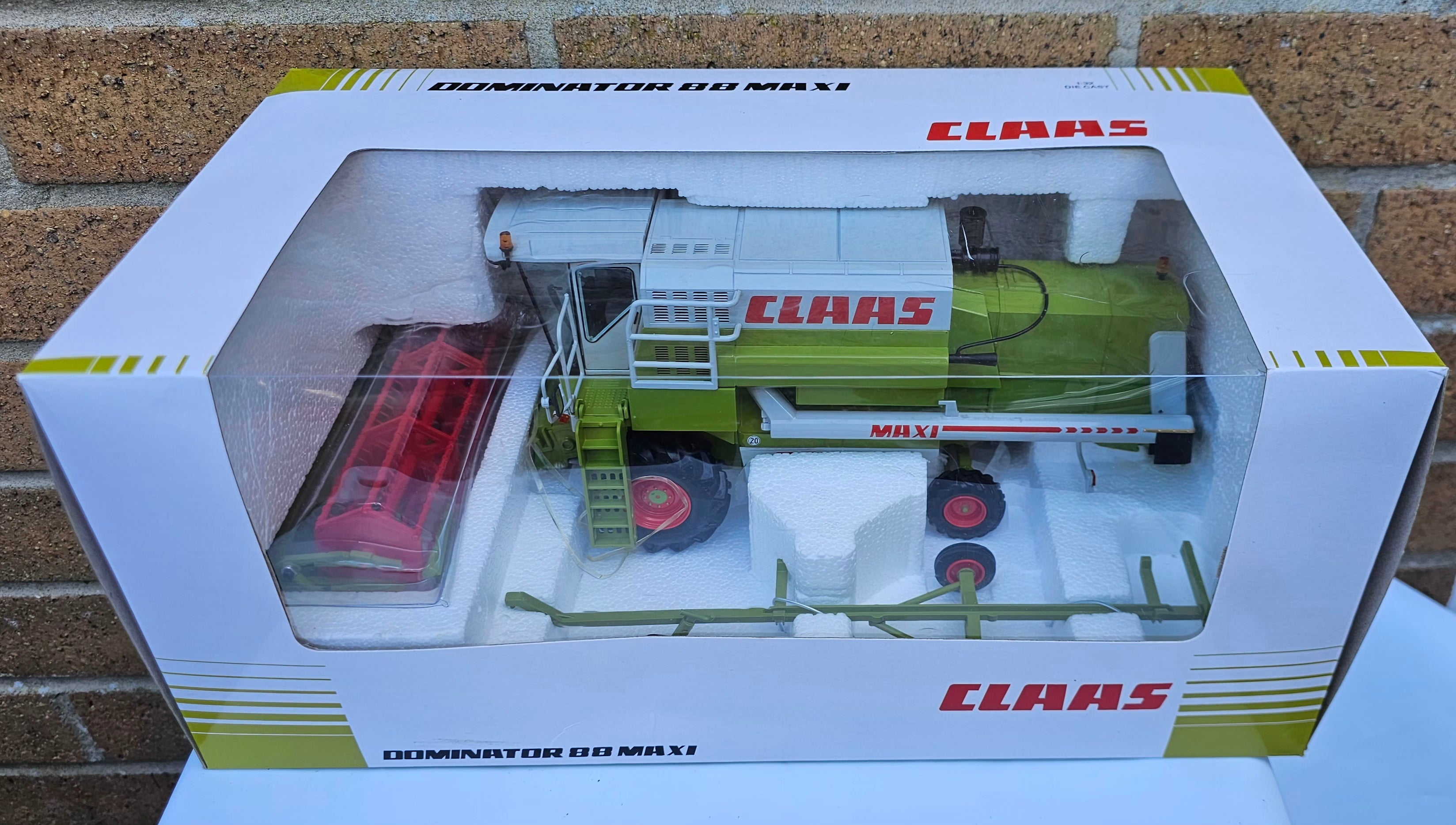 Replicagri Claas Dominator 88 Maxi Combine Dealer Box