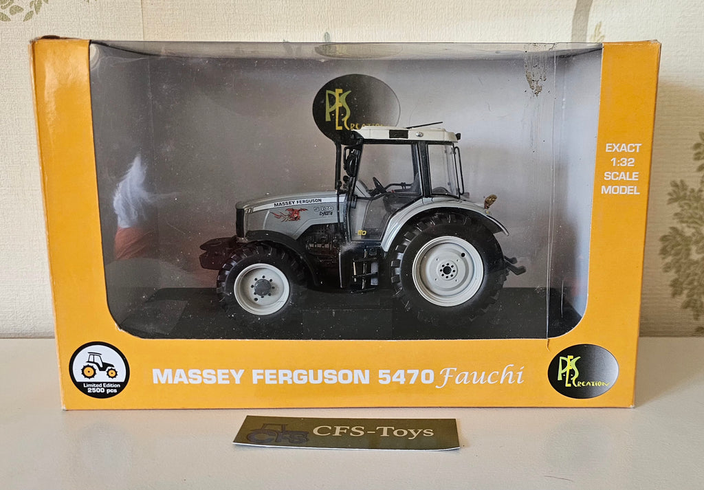 Universal Hobbies Massey Ferguson 5470 Tractor Fauchi PES008