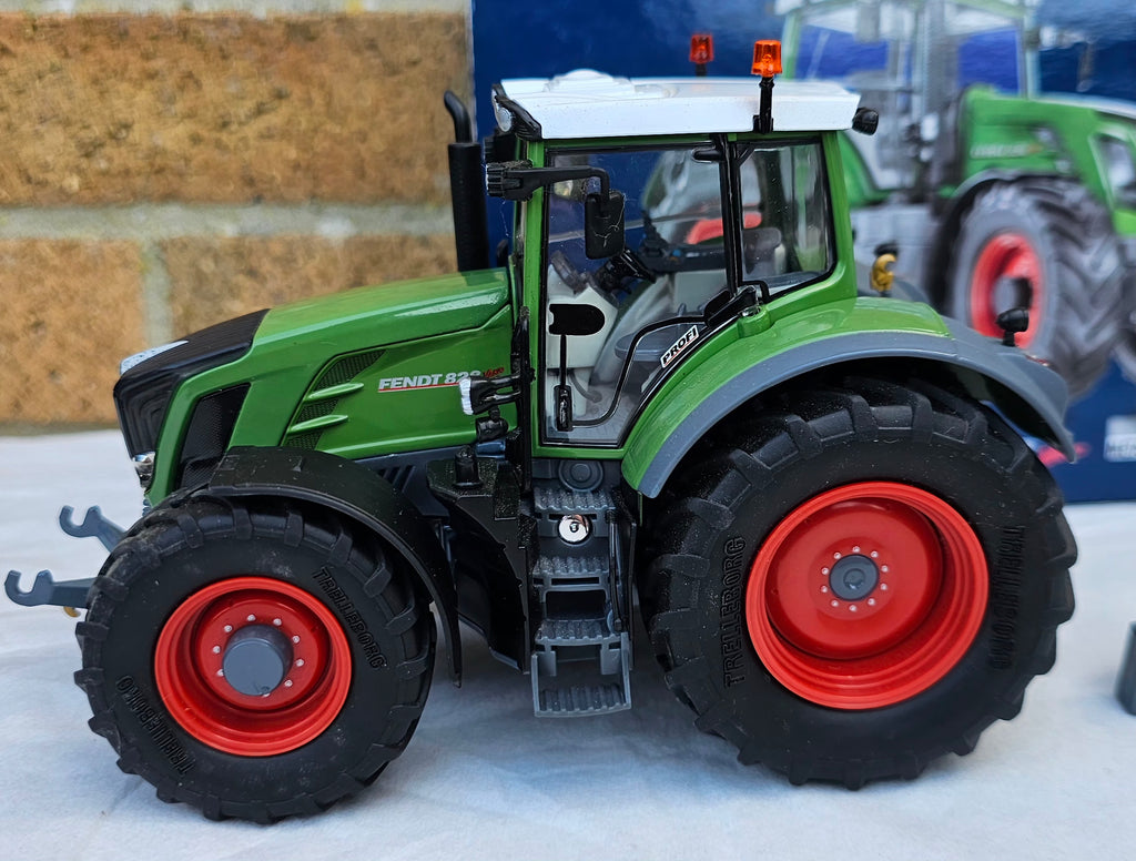 Wiking Fendt 828 Vario Tractor