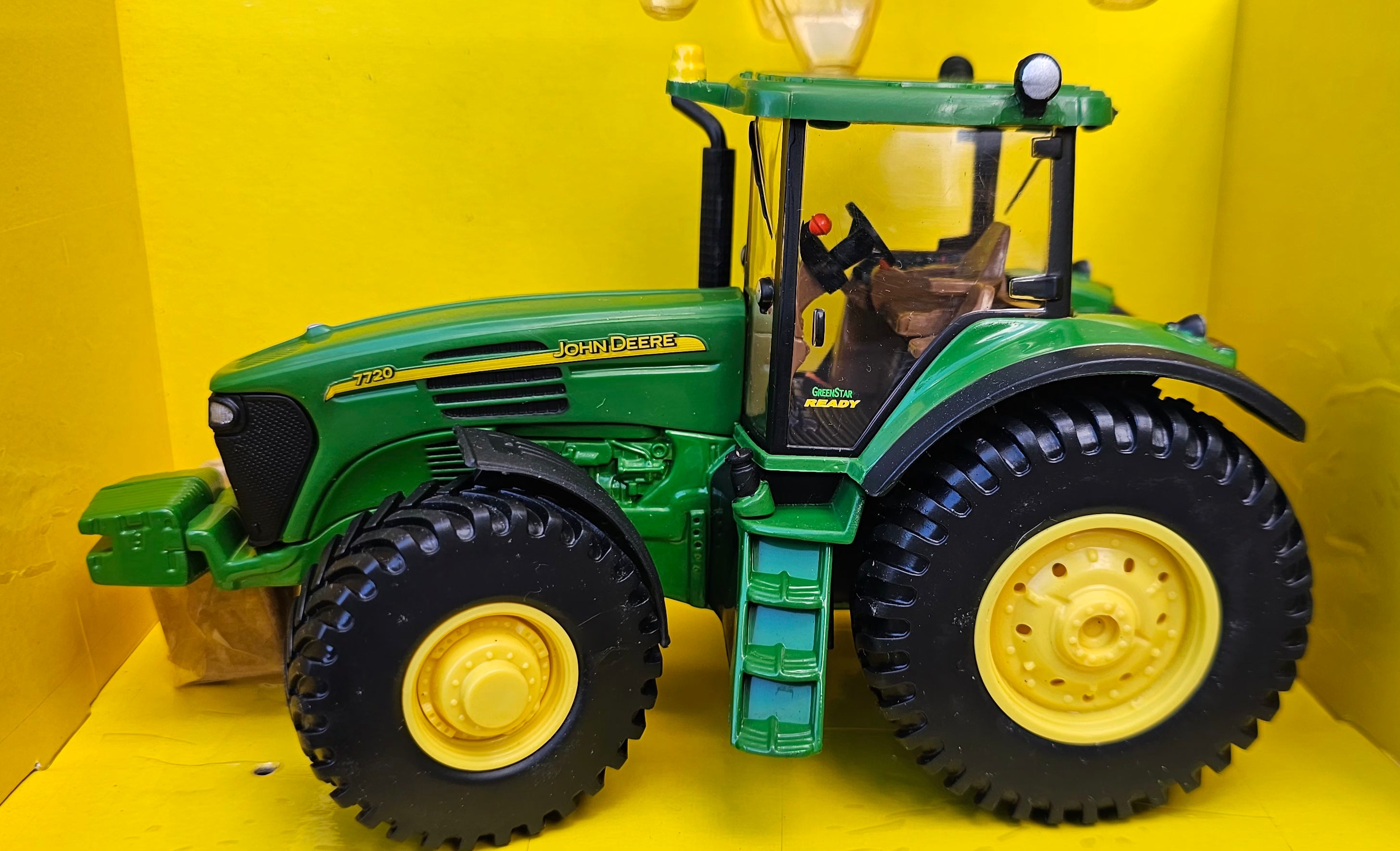 Britains John Deere 7720 Tractor Conversion