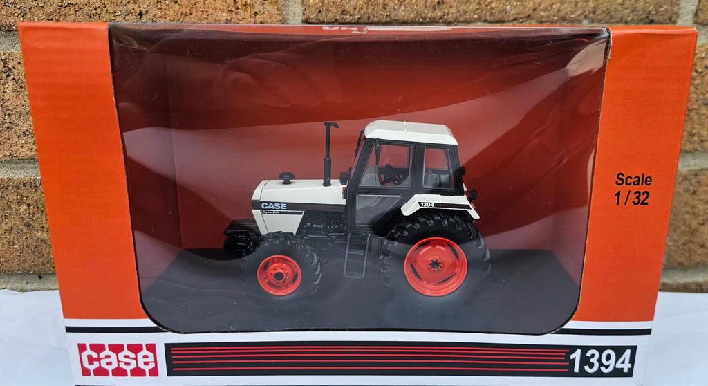 Universal Hobbies Case 1394 4WD Tractor UH6436