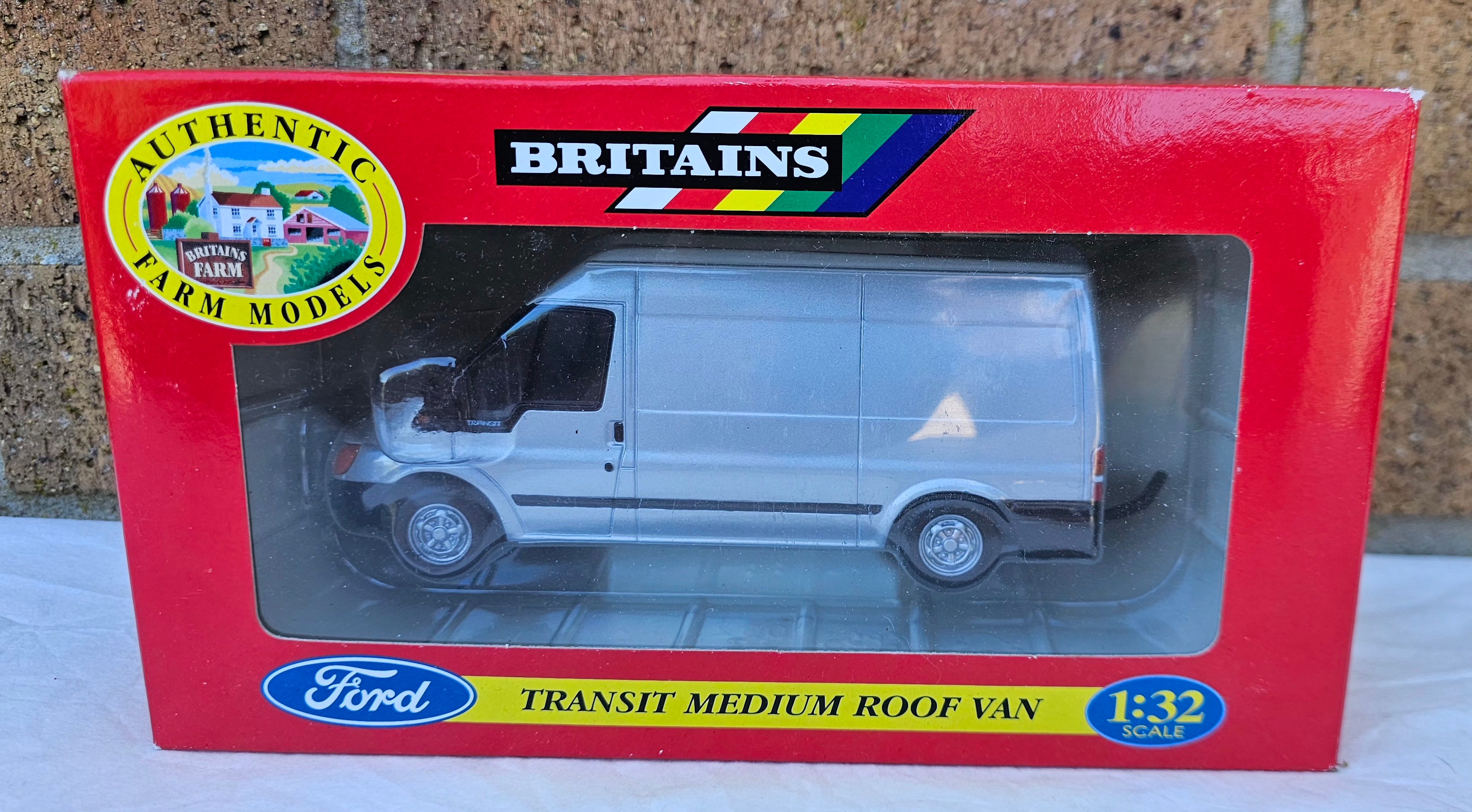 Britains Ford Transit Van Silver 00233B