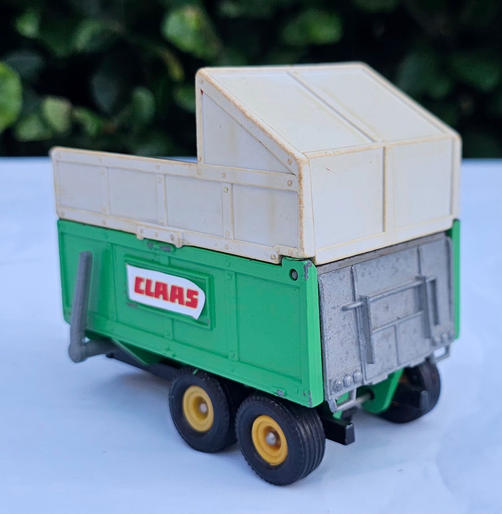 Britains Claas Twin Axle Silage Trailer Conversion