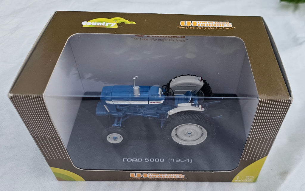 Universal Hobbies Ford 5000 Tractor UH2808