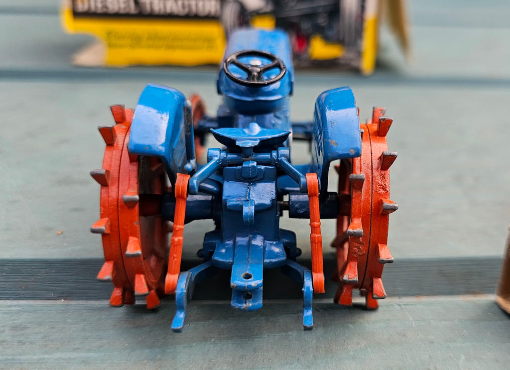 Britains Fordson Major With Spaded Lug Wheels