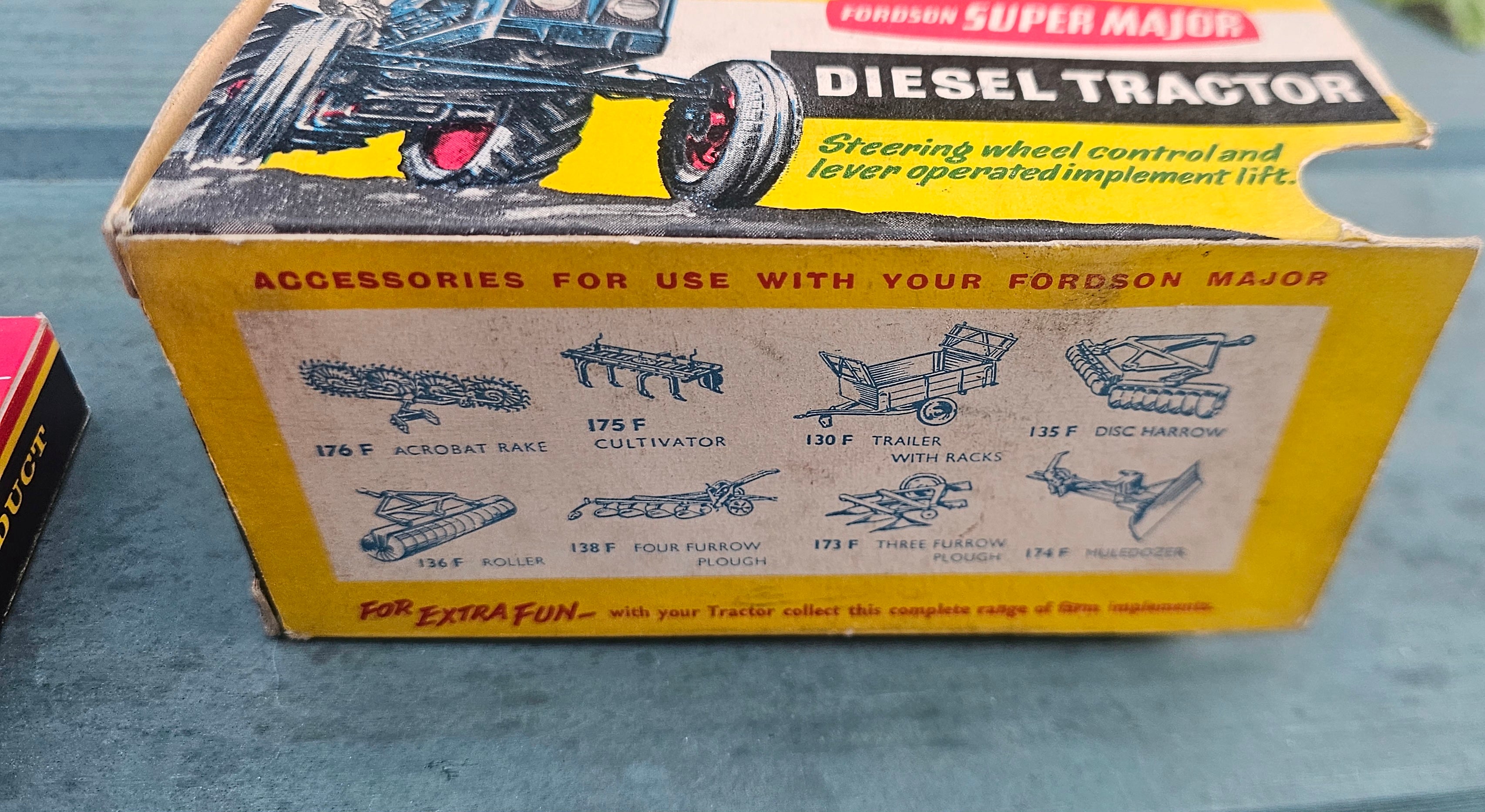 Britains Fordson 171F lug wheels