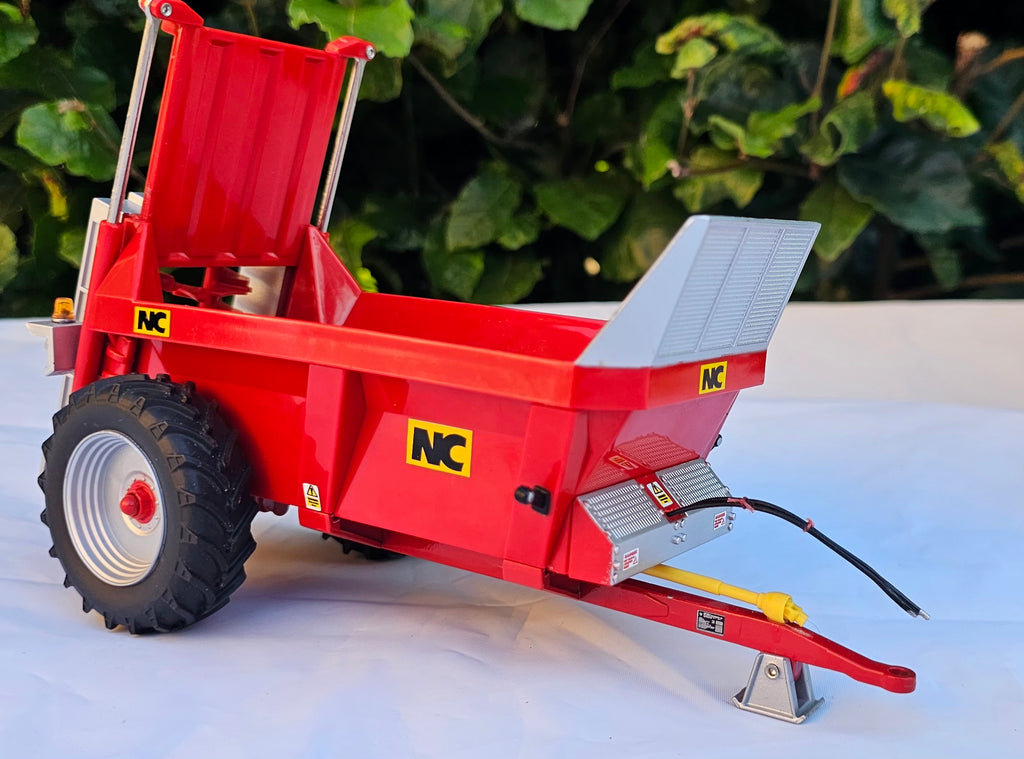 Britains NC Manure Spreader Conversion