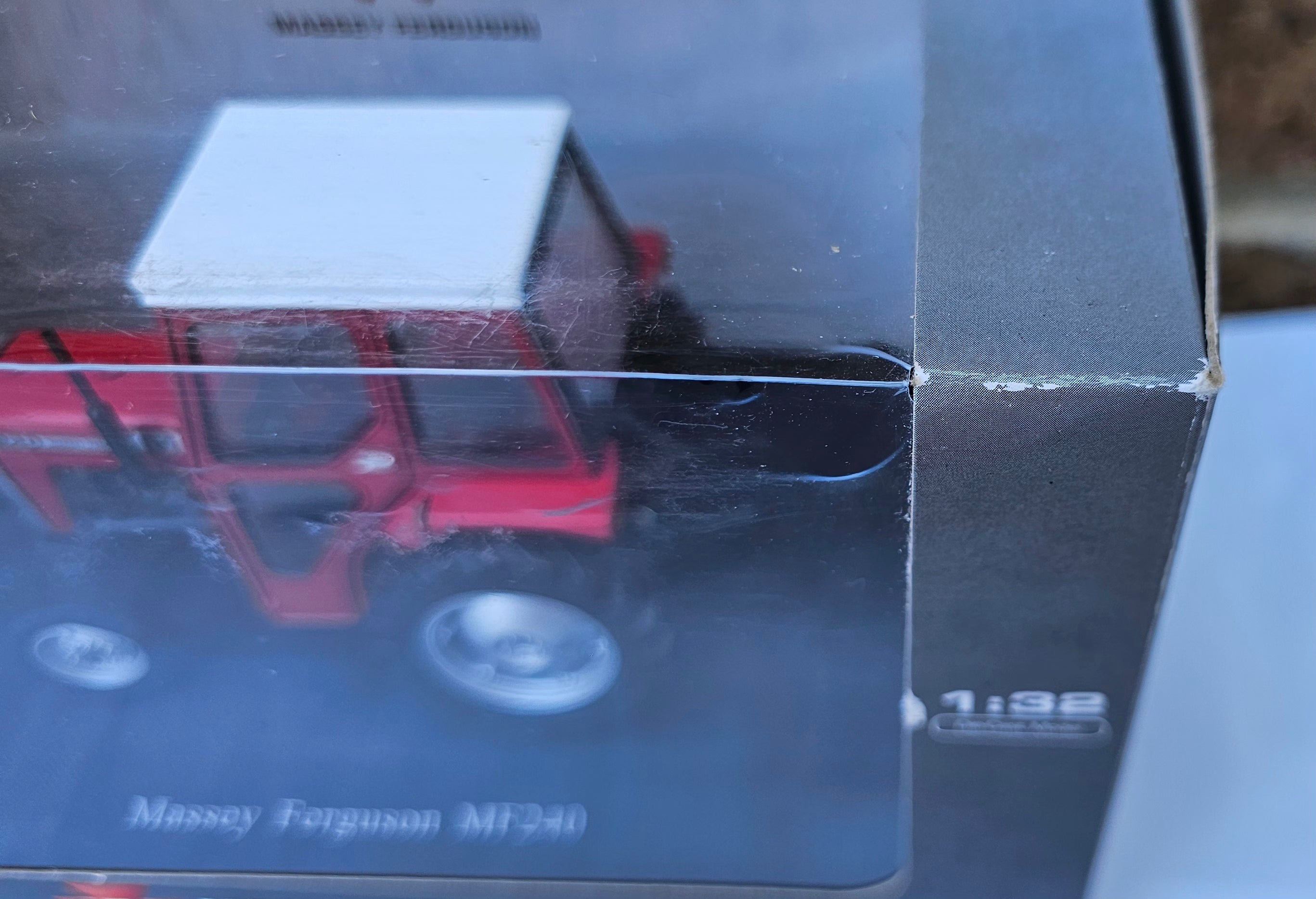 Universal Hobbies Massey Ferguson MF240 Tractor UH4051