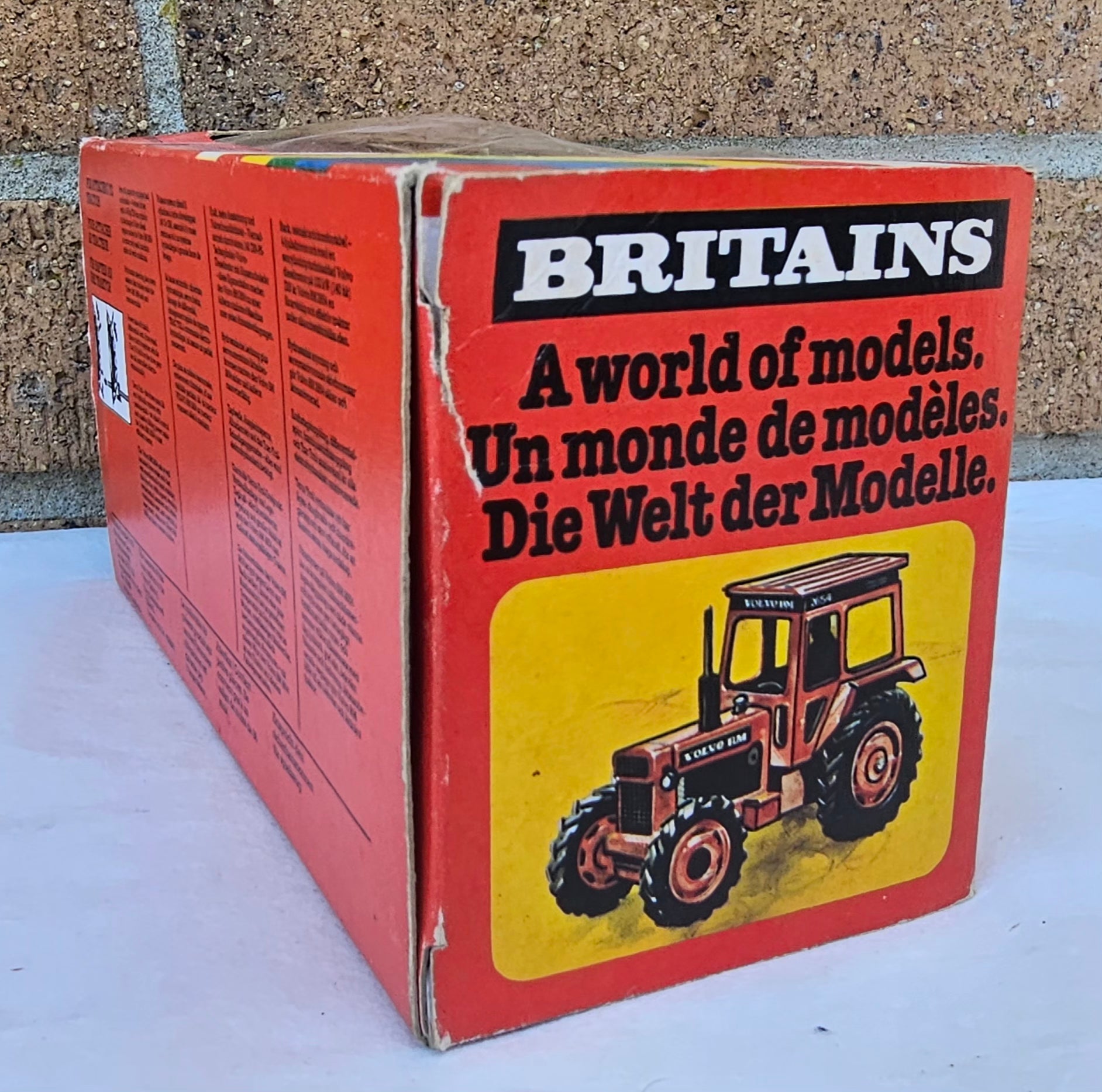 Britains Volvo BM 2654 Tractor 9521