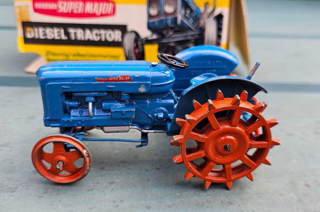 Britains Fordson Major With Spaded Lug Wheels