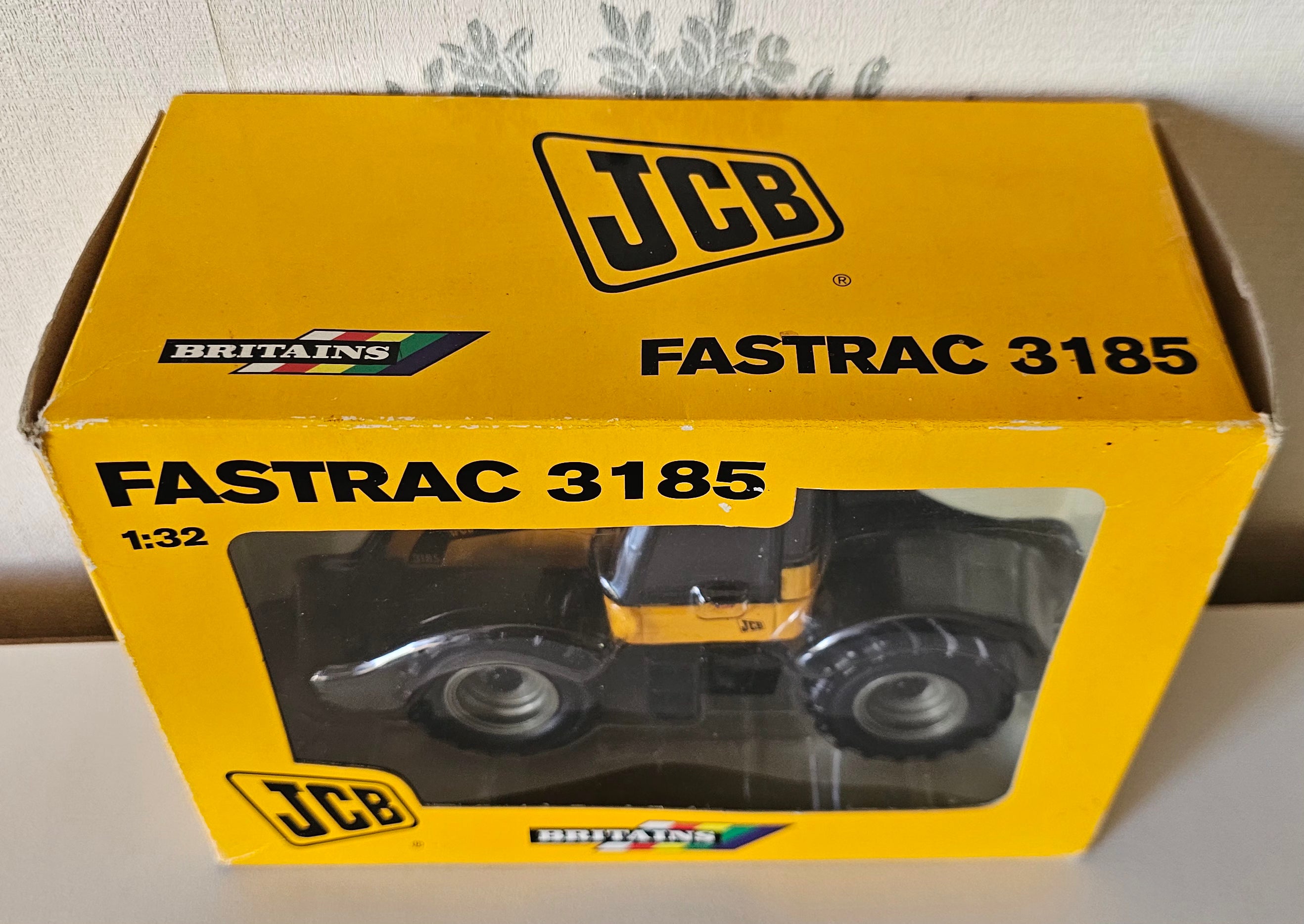 Britains JCB Fastrac 3185 40061