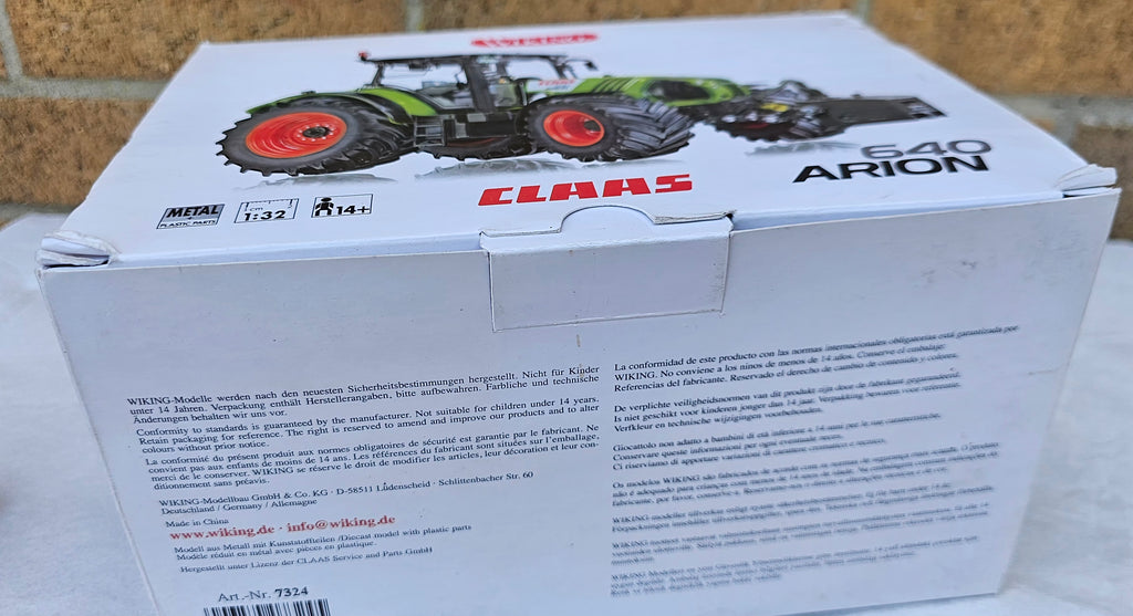 Wiking Claas Arion 640 Tractor