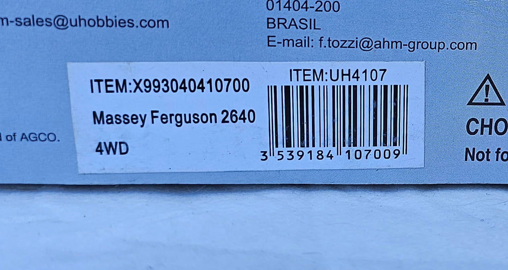 Universal Hobbies Massey Ferguson 2640 Tractor UH4107