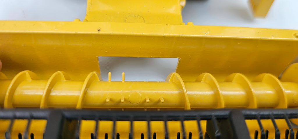 Ros New Holland TX66 Combine