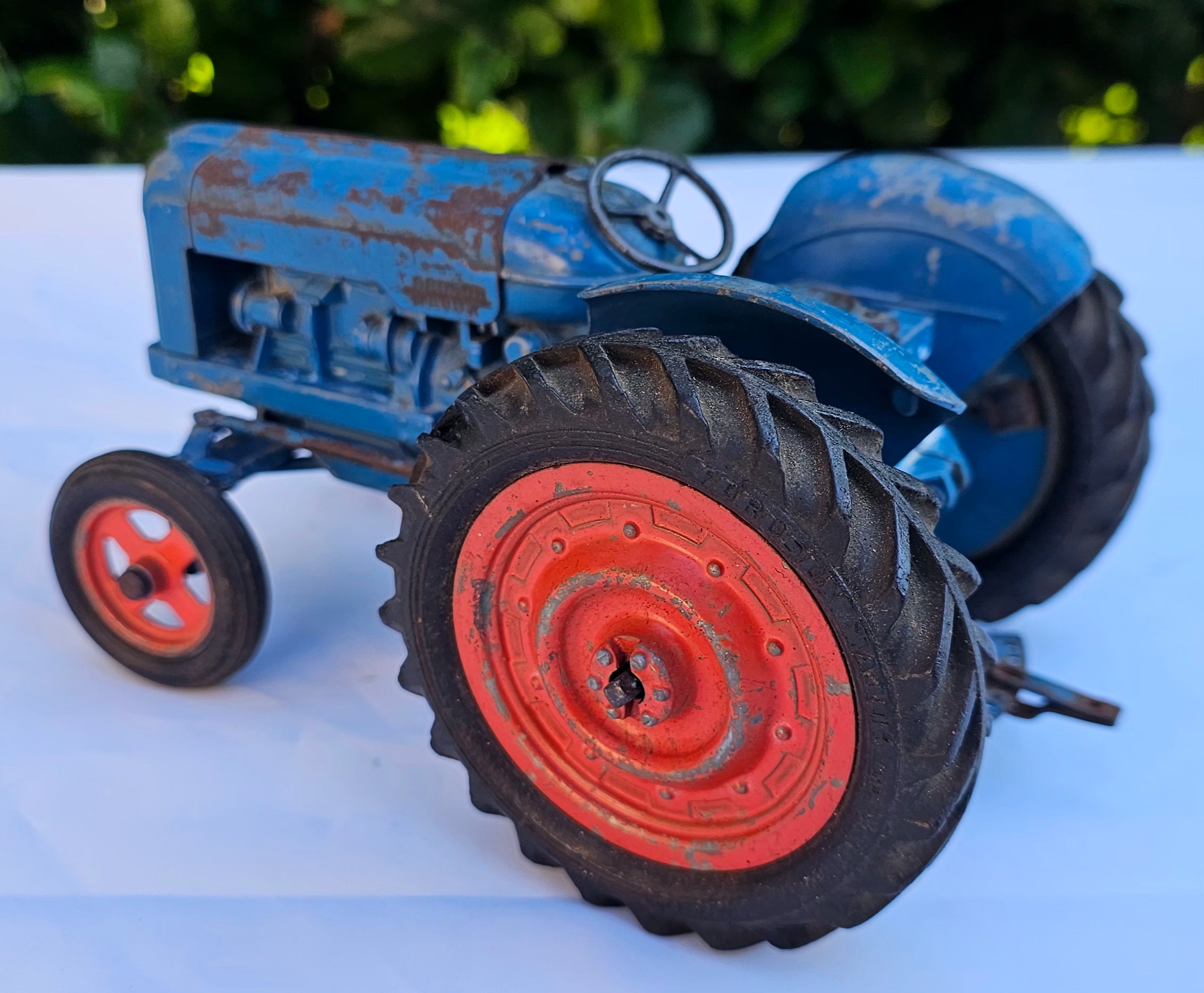 Chad Valley Fordson Major DDN Tractor