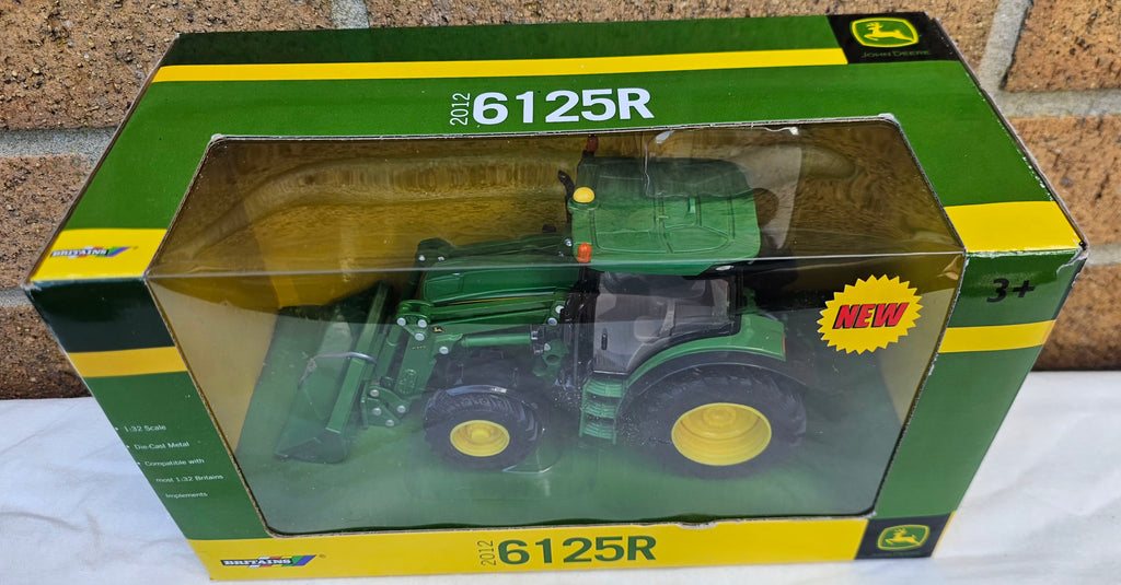 Britains John Deere 6125R Tractor Loader 42821