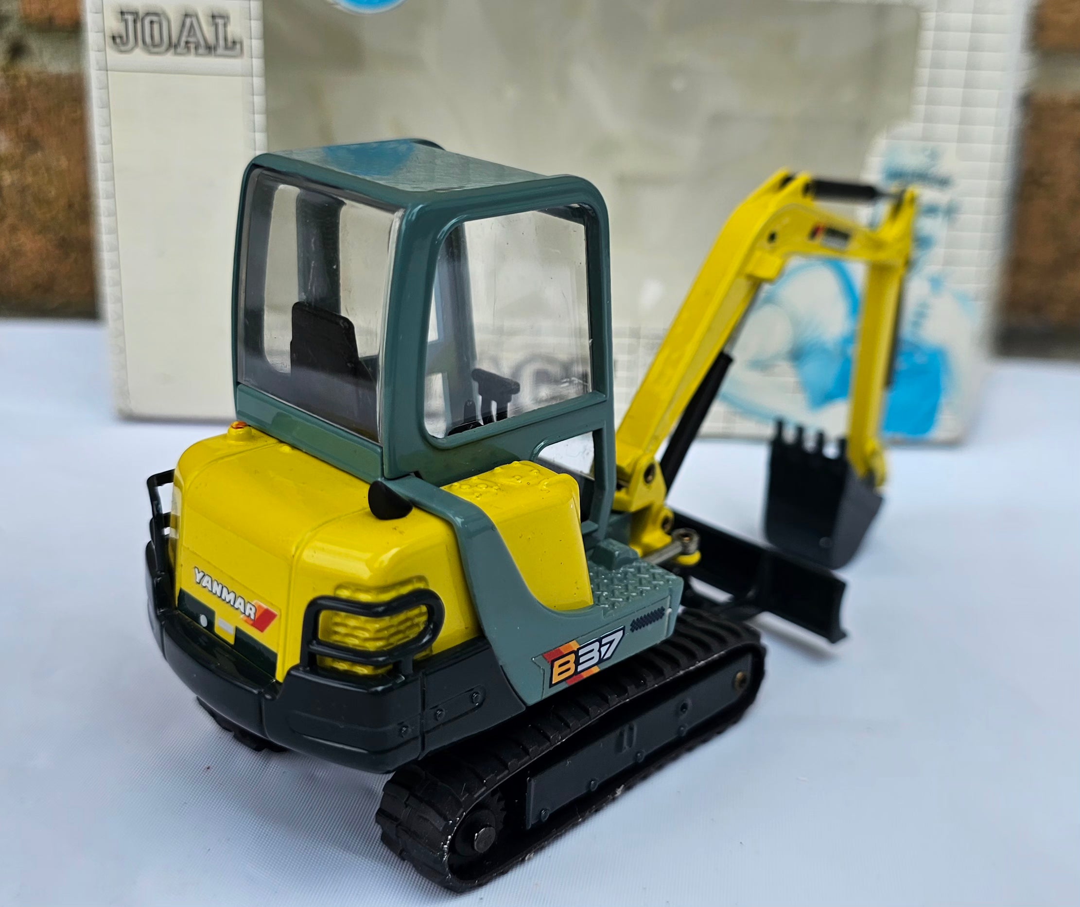 Joal Yanmar B37 Digger 360