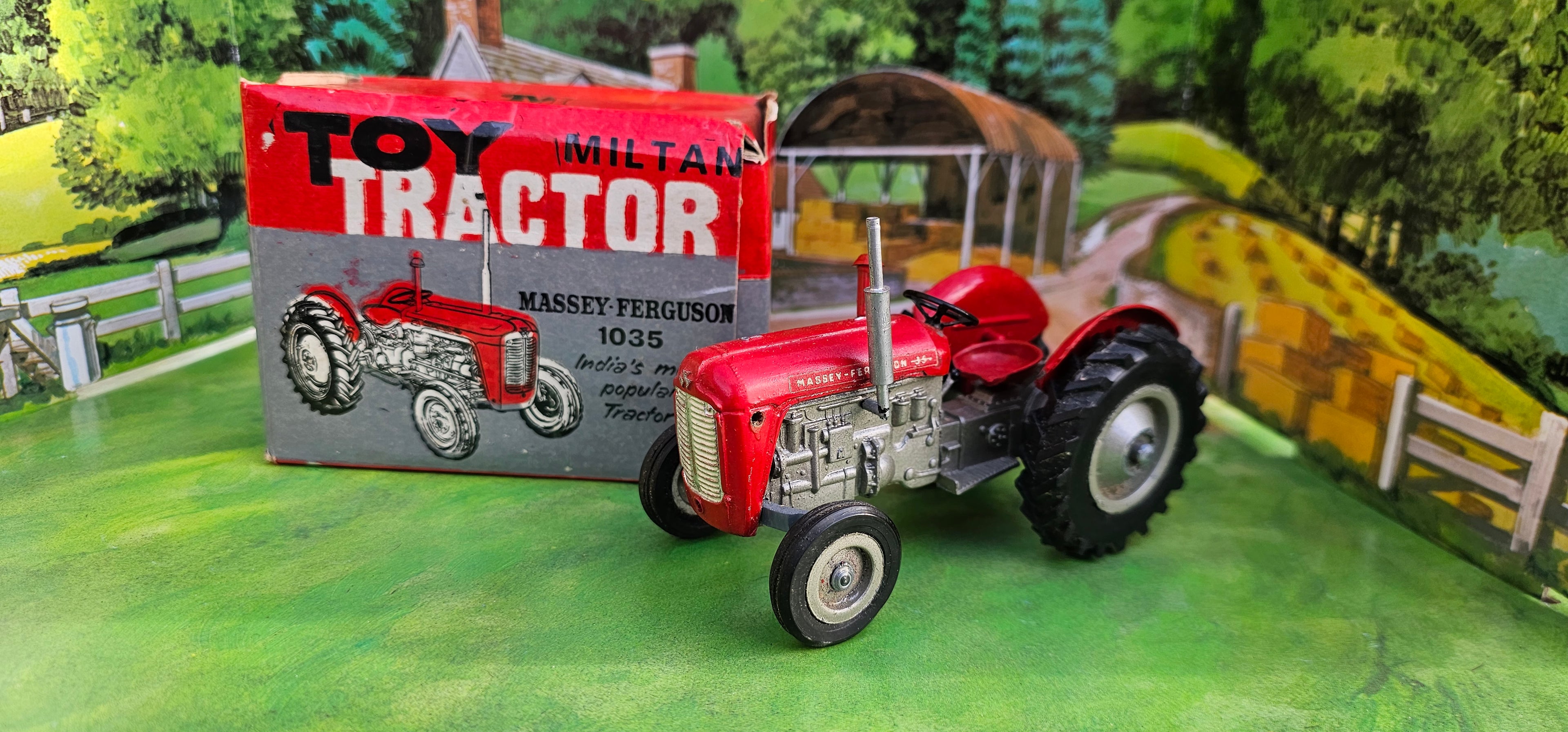 Maxwell Massey Ferguson 1035 35 Tractor Miltan