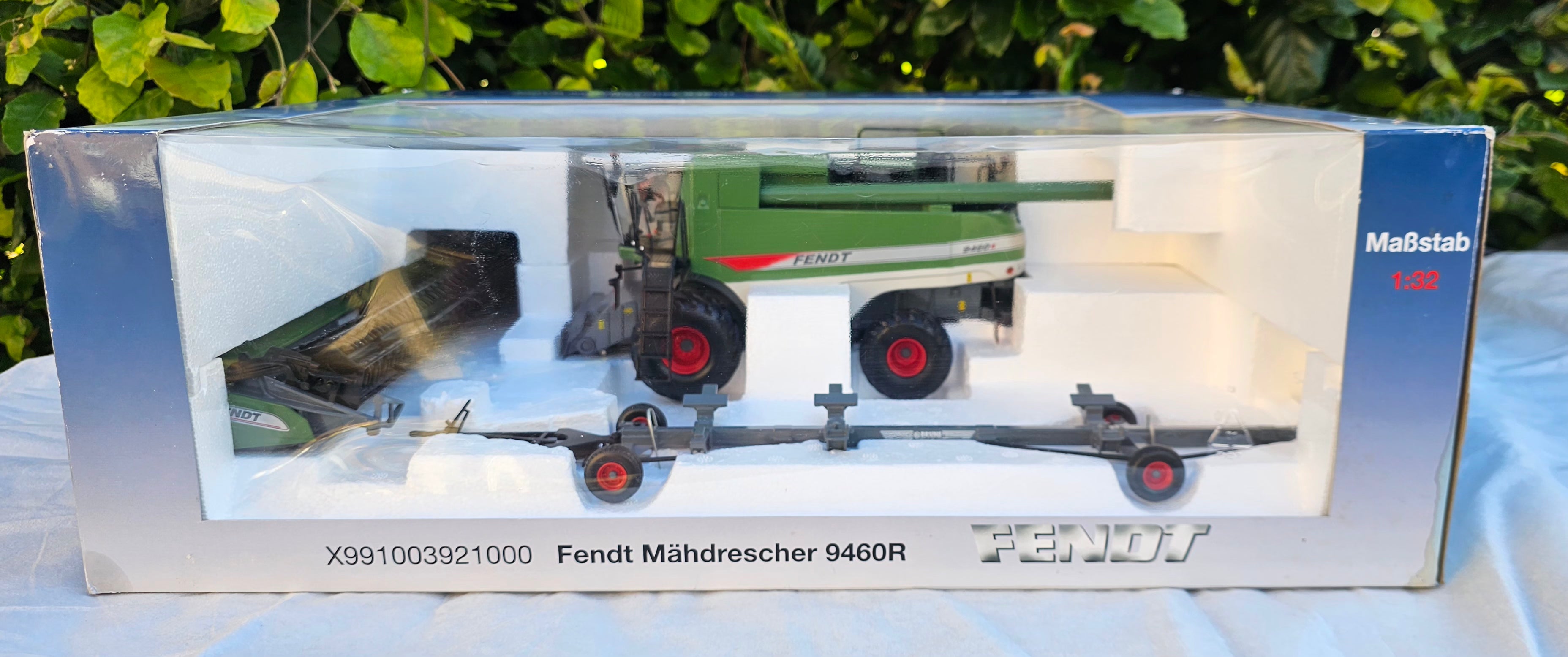 Schuco Fendt 9460R Mähdrescher Combine
