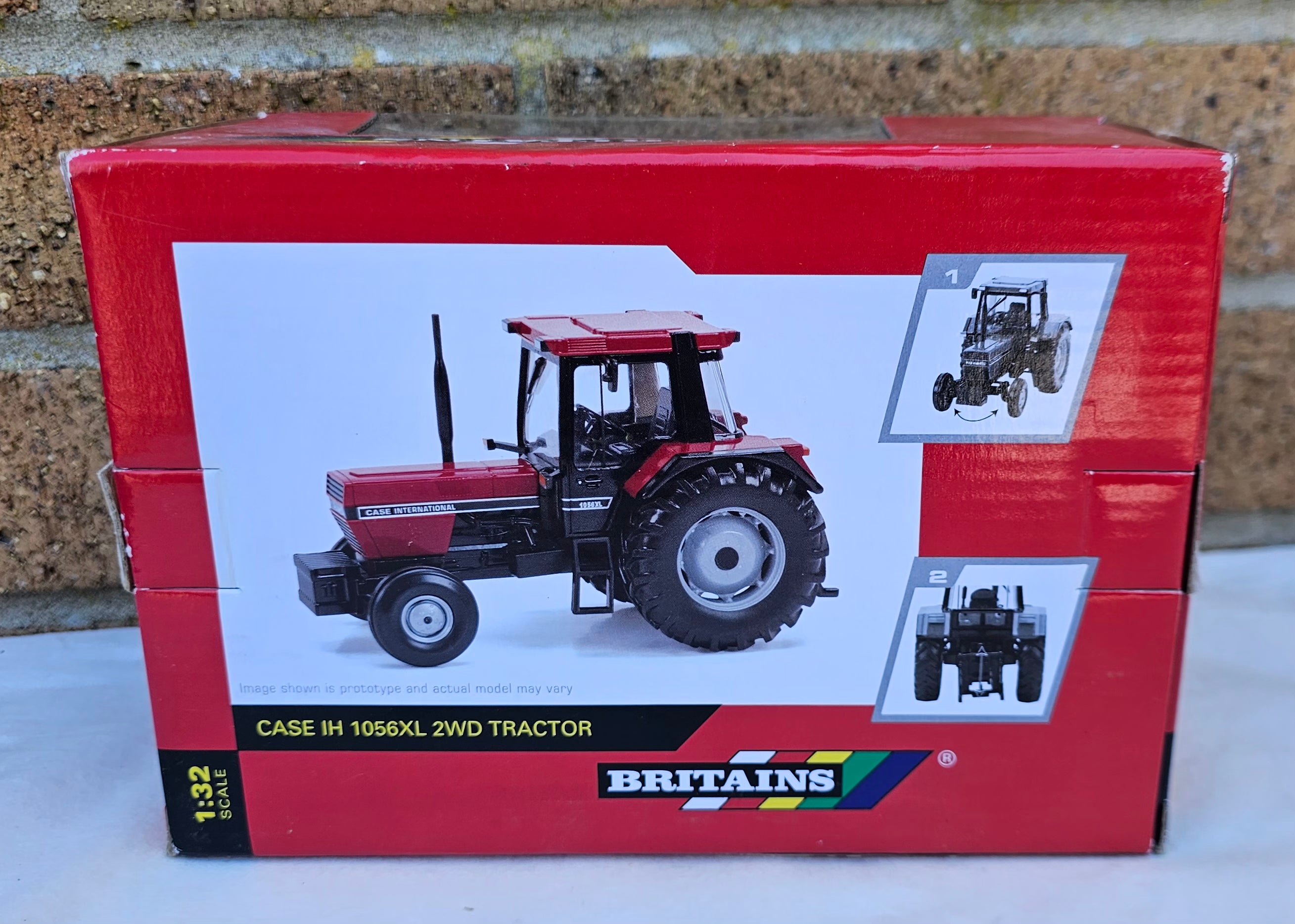 Britains IH Case 1056 Xl Tractor 2WD 42793