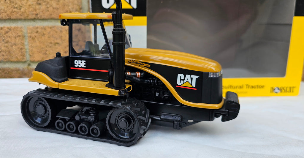 Norscot Cat Challenger 95E Tractor