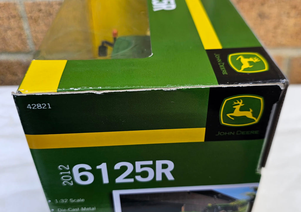 Britains John Deere 6125R Tractor Loader 42821