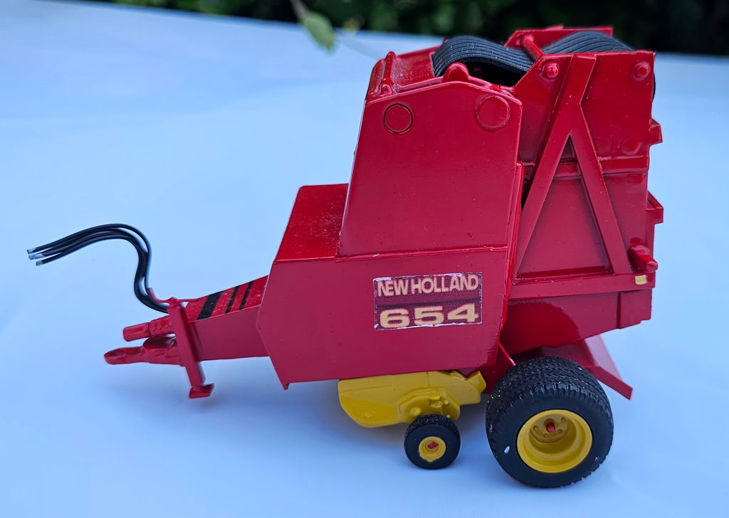 New Holland 654 Round Baler Conversion
