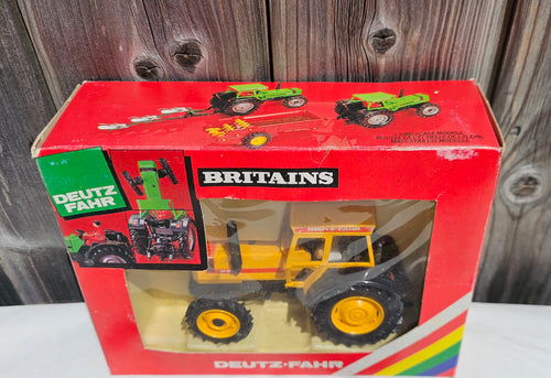 Britains Deutz DX92 Tractor 9526