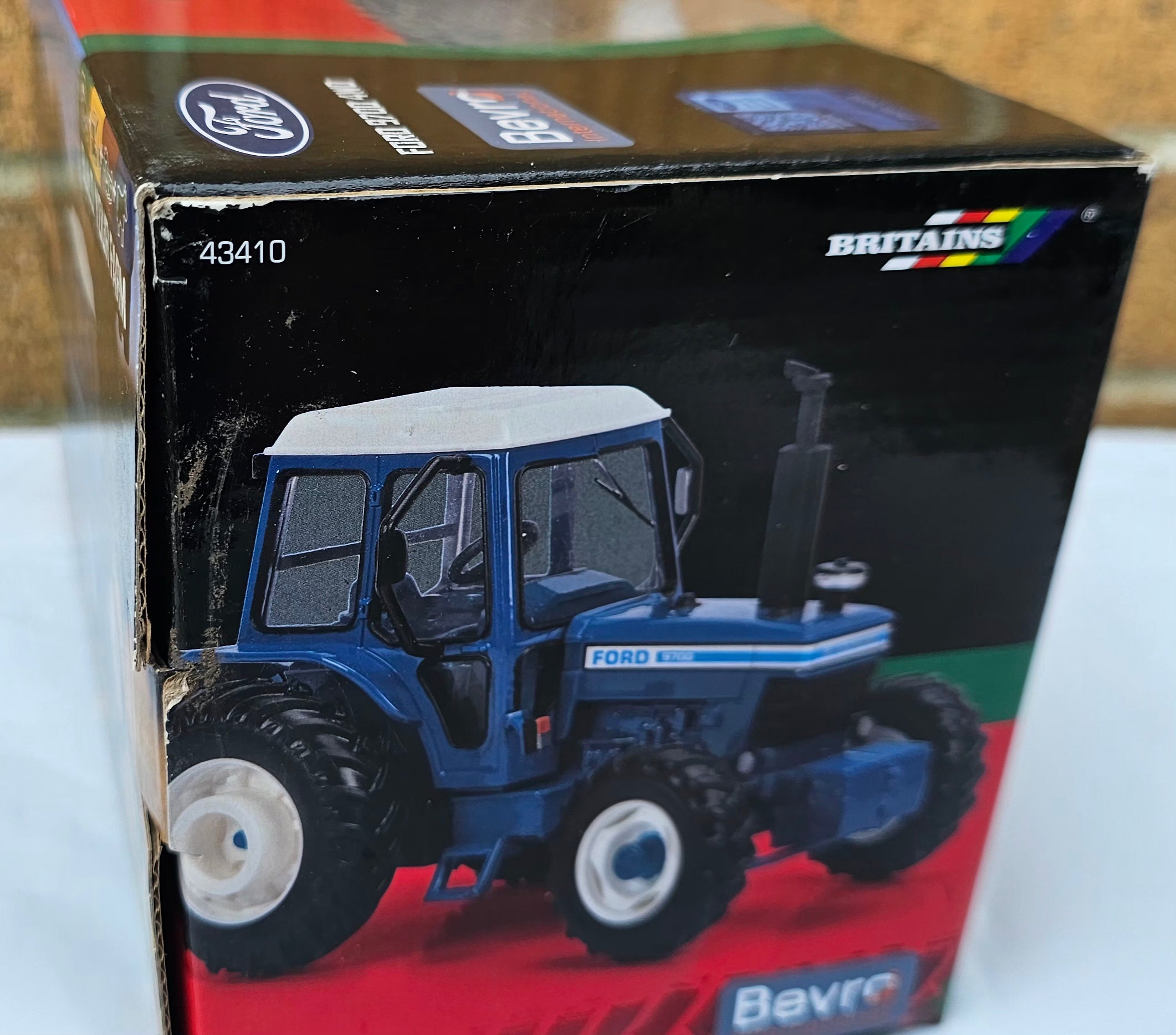 Britains Ford 9700 4wd Tractor 43410