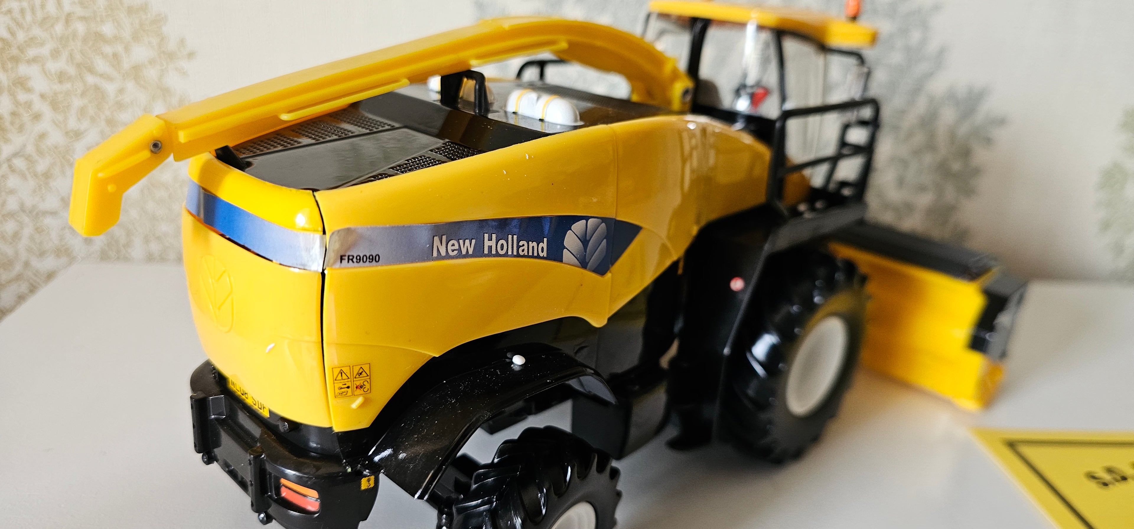 Britains New Holland FR9090 Forage Harvester S.D.Frater 42408