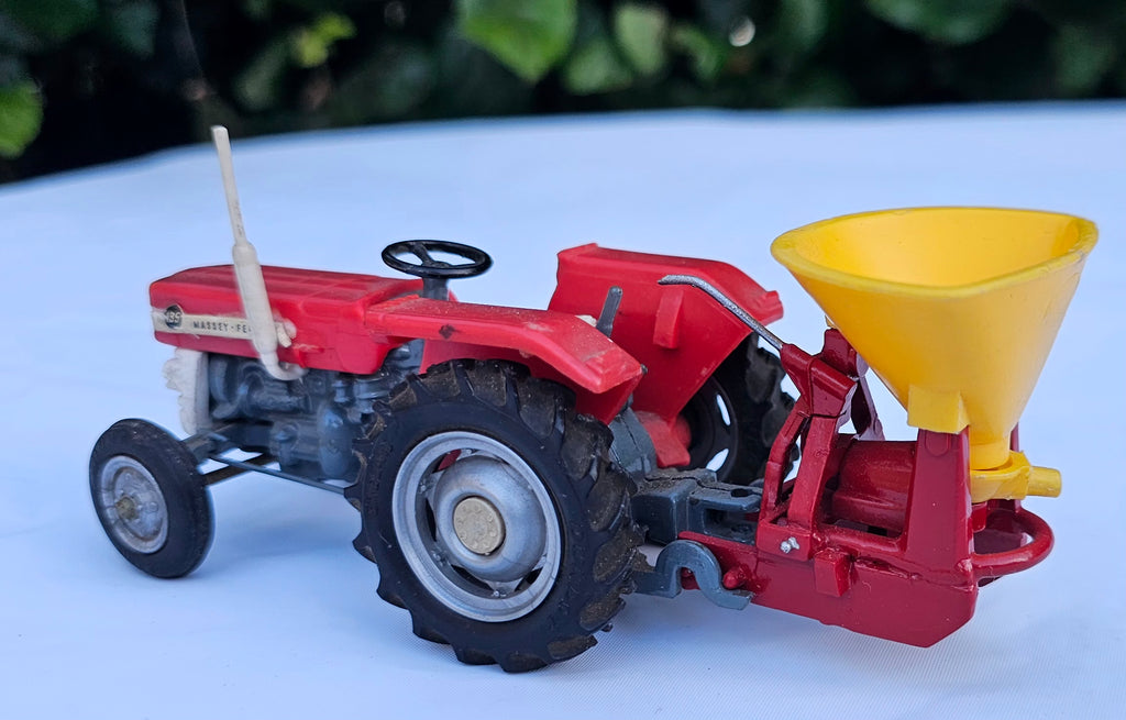 Britains Vicon Vari Spreader Conversion