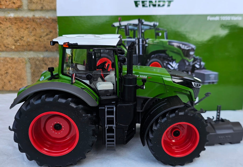 Wiking Fendt 1050 Vario Tractor