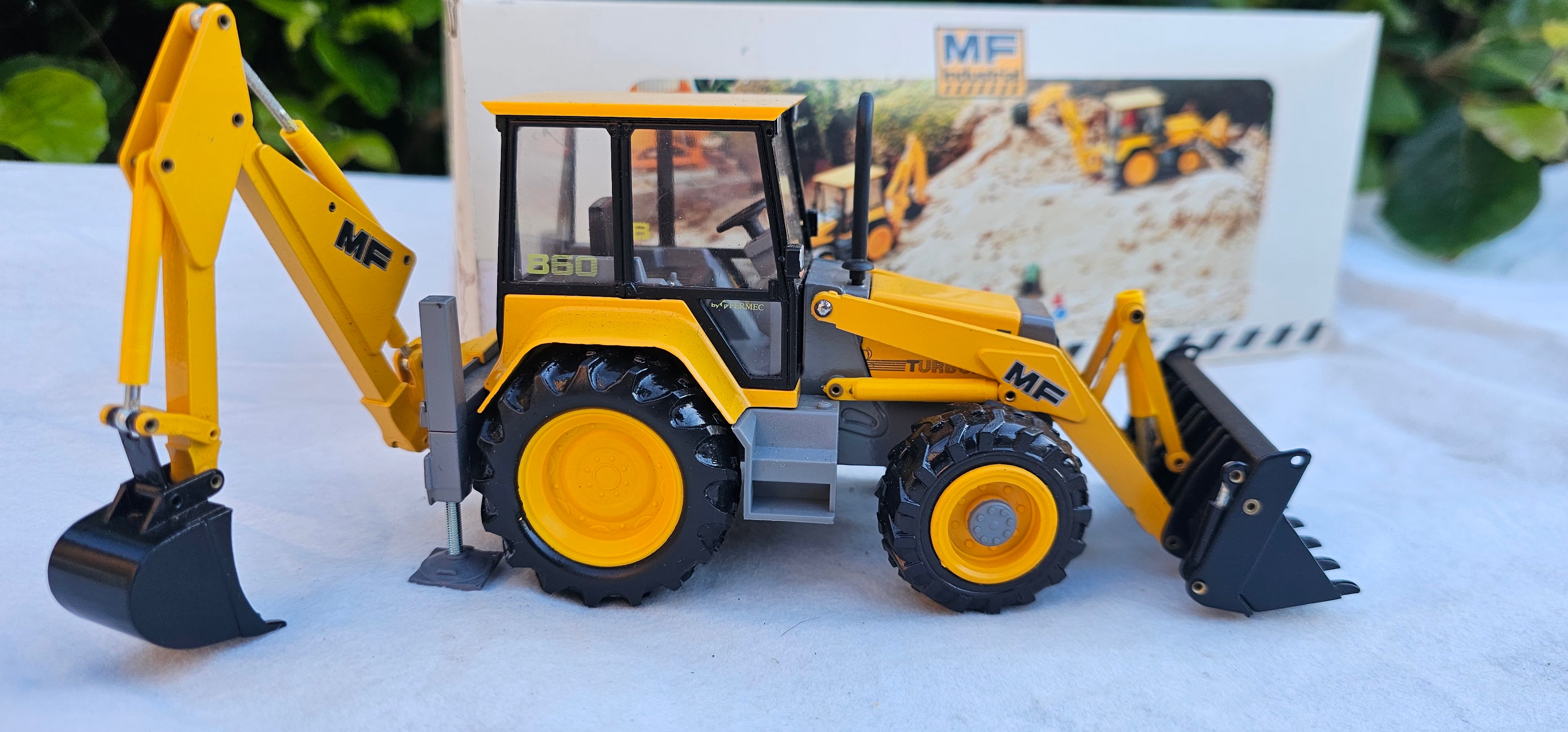 Conrad MF860 Massey Ferguson Backhoe Loader 2955/2956